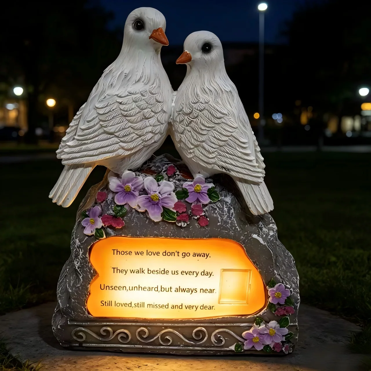 Saulės memorialinis akmuo su balandžiais SM26693